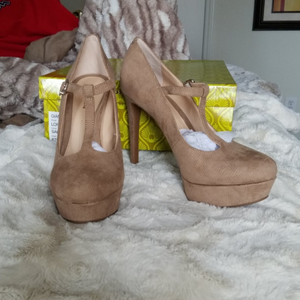 Gianni Bini Heels